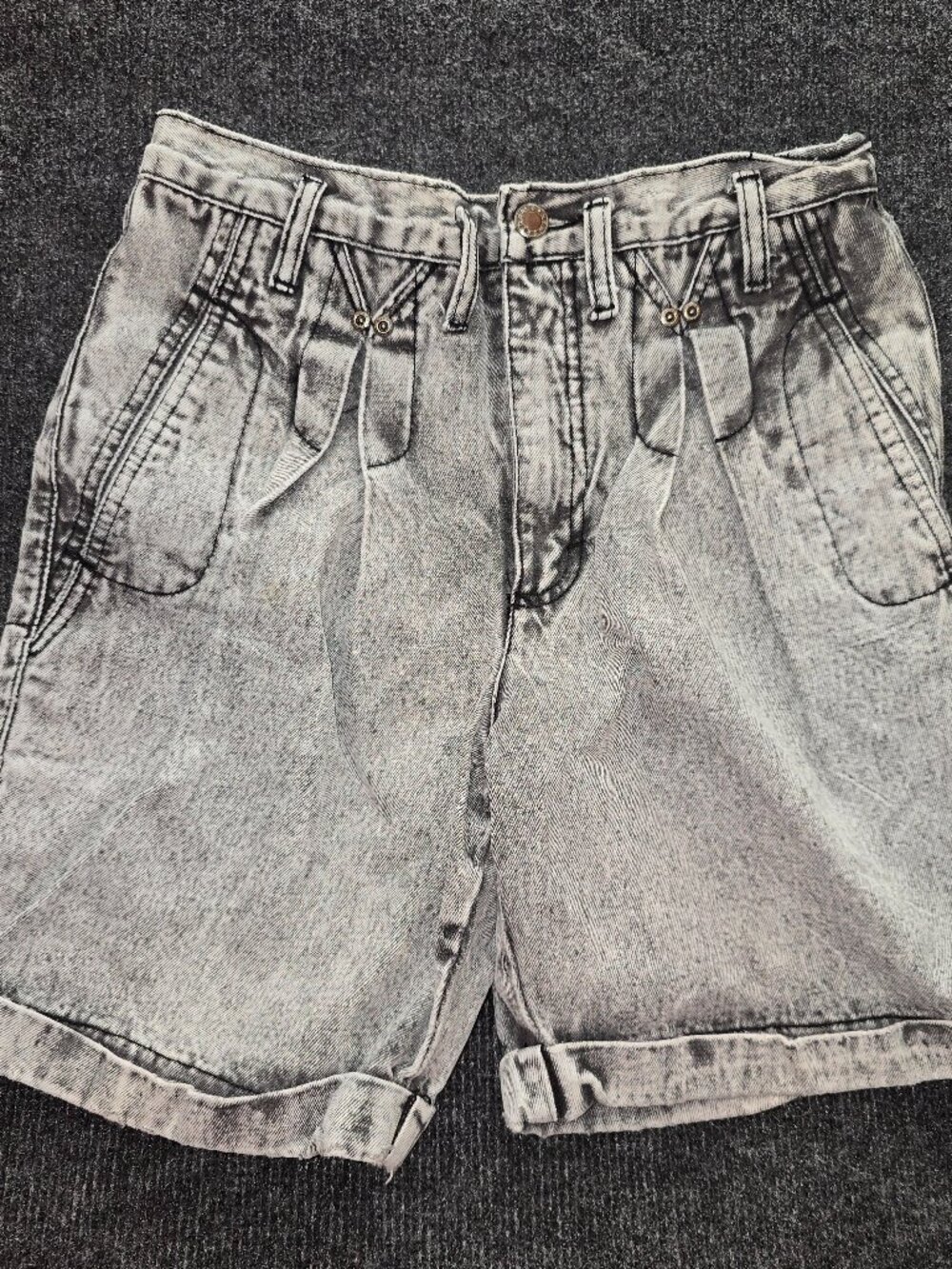 Classic High-Waist Gray Denim Bermuda Shorts